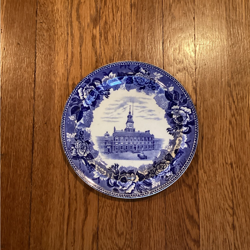 Antique Wedgwood Blue and White Independence Hall Philadelphia Plate